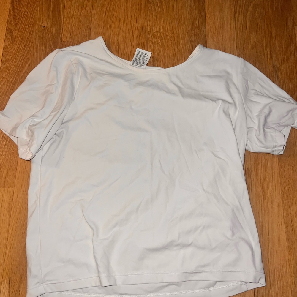 all in motion White Short Sleeve Women's Crew Tee